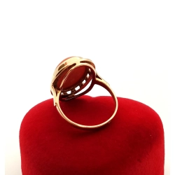 Złoty pierścionek z Koralem Pr.585 W:4,79gr Roz.15