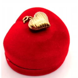 Złota zawieszka charms Serce PR.333 W:0,95gr InterSKLEP