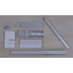 Samozamykacz Assa Abloy drzwi do 95 cm maksymalna waga 60 kg czarny