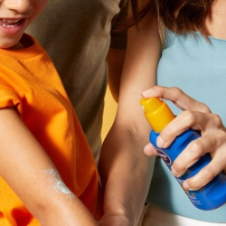 Krem na słońce Nivea Sun kids protect & care 30 SPF 200 ml 200 g
