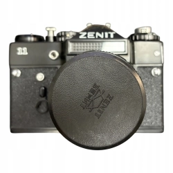 Aparat ZENIT 11 etui lampa błyskowa