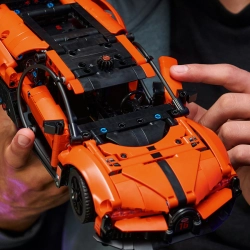 LEGO Technic 42222 Hipersamochód Bugatti Chiron Pur Sport