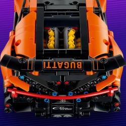 LEGO Technic 42222 Hipersamochód Bugatti Chiron Pur Sport