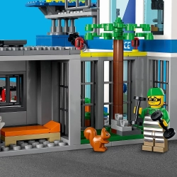 LEGO City 60316 Posterunek Policji UWAGA OPIS