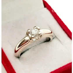 Złoty pierścionek z Brylantem 0,27ct PR.585 W:5,25gr R.13 InterSKLEP
