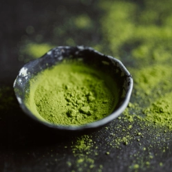 Moya Matcha Luksusowa ceremonialna japońska zielona herbata BIO 30g