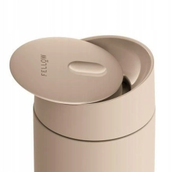 Fellow Carter Slide Mug Kubek Termiczny Piaskowy 473 ml