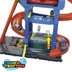 Hot Wheels City Myjnia Tor Zmiana Koloru Pojazd 1:64