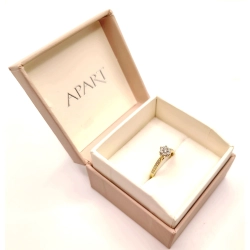 Złoty pierścionek z Brylantami 0,14ct PR.585 W:2,24gr R.10 InterSKLEP