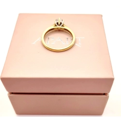 Złoty pierścionek z Brylantami 0,14ct PR.585 W:2,24gr R.10 InterSKLEP